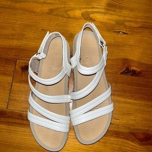 Baretraps sandal